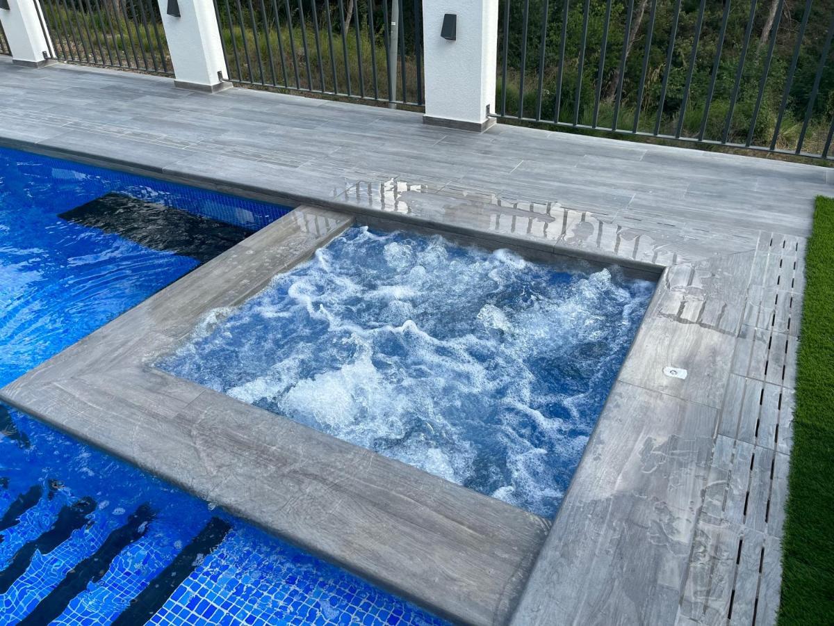 Lux Spa Barcelona Vallirana Eksteriør bilde